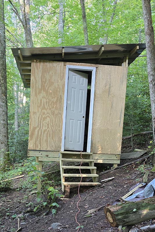 New chicken coop being built